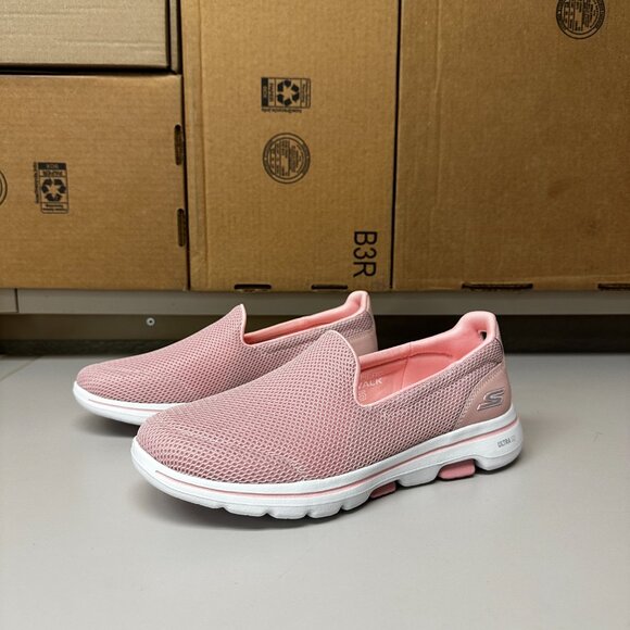 Sketchers slip on shoe - pink - size 8 - Picture 3 of 6
